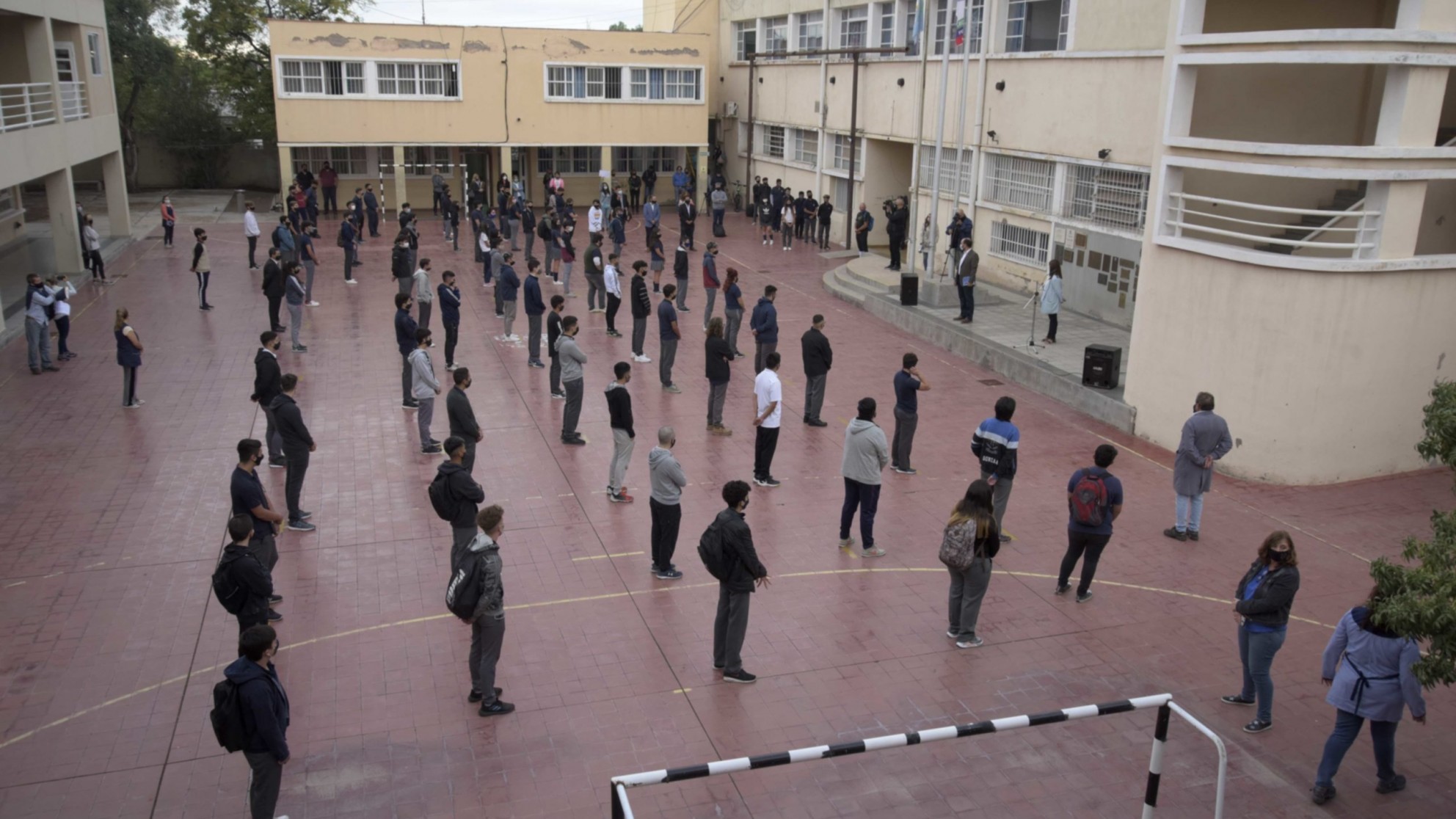 Confirmaron la fecha para el término de clases del nivel secundario